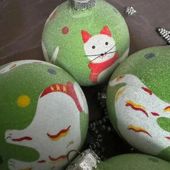 6  beautiful vintage rare Christmas cat ornaments - Picture 4 of 5